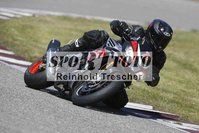 /01 02.04.2026 MAZ ADR/Gruppe rot/76